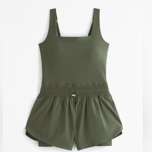 Abercrombie YPB sculptlux hybrid flyaway romper